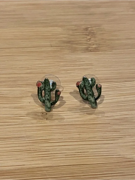 Hand made - Cactus Stud Earrings with Pink Flowers - Women Jewelry