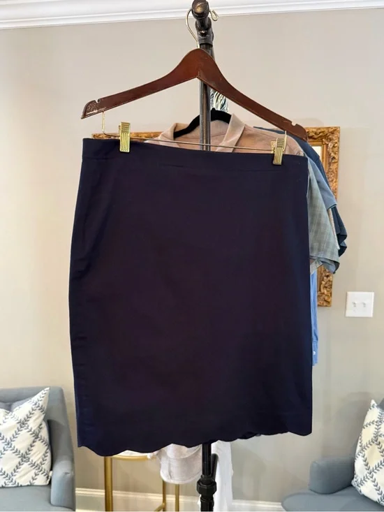 J. Crew Navy Scalloped Hem Pencil Skirt - Lined