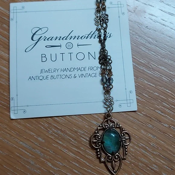 Necklace 8/28