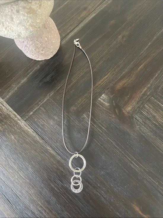 Silpada Silver Triple Ring Pendant Necklace on Brown Cord