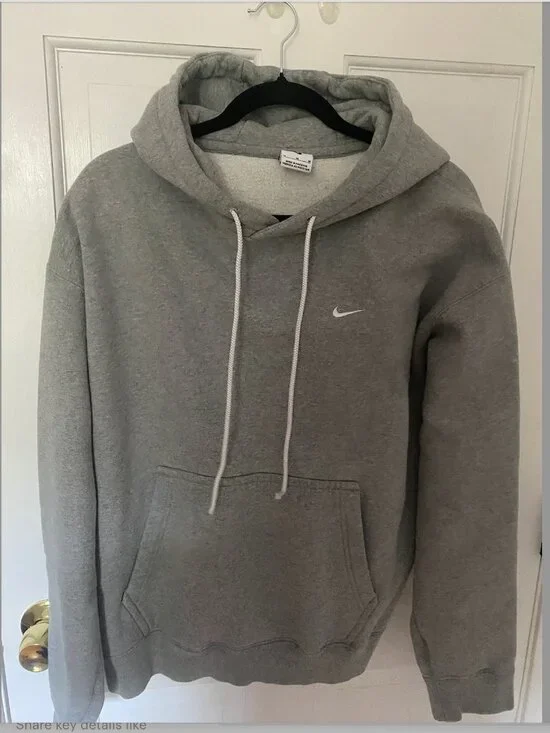 Nike hoodie- great for fall! Unisex.