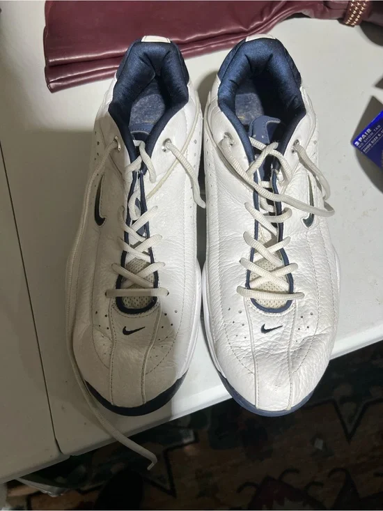 Nike Men’s White and Navy Leather Athletic Shoes