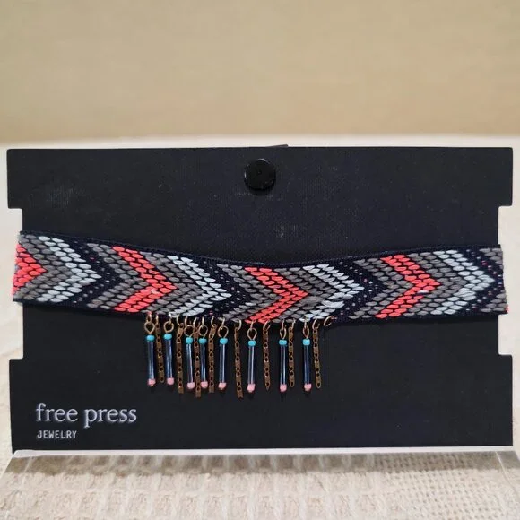 NWT free press Pink Grey Woven Tribal Boho Chic Colorful Fringe Choker Necklace