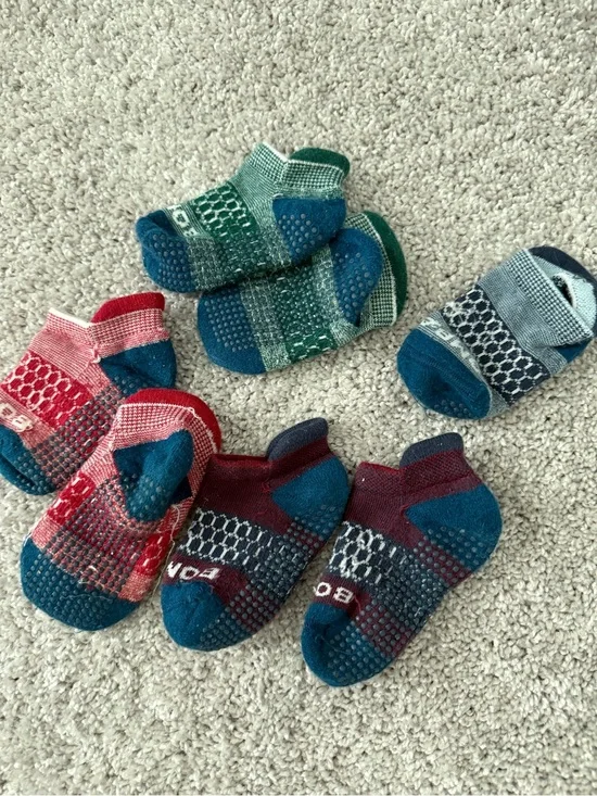 Bombas Kids Non-Slip Ankle Socks - Multicolor (Blue, Red, Green)