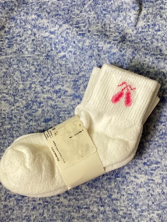 Hot Sox Ballerina BALLET Slippers Ankle Socks DANCE Kids 6-8 1/2 NEW 3 Pairs
