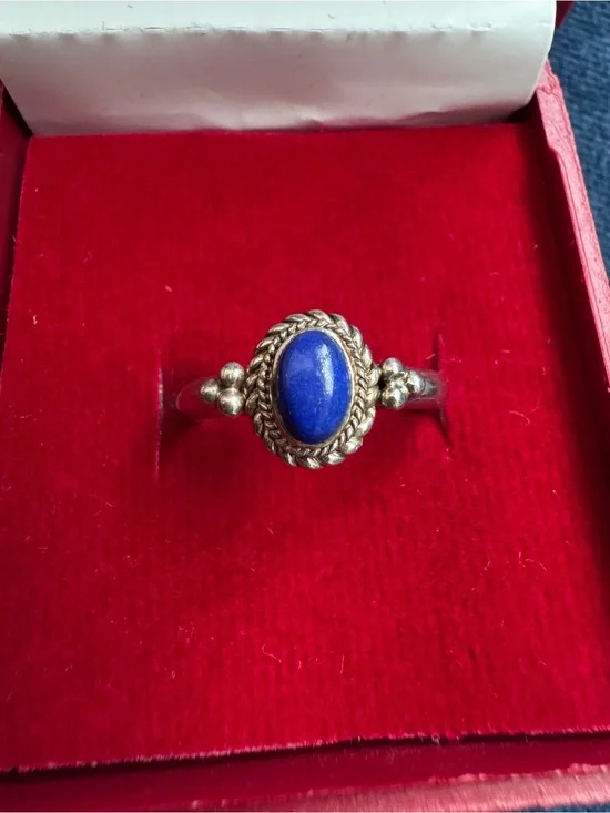 Vintage‎ 925 Sterling Silver blue Lapis Lazuli oval cut Ring Size 7