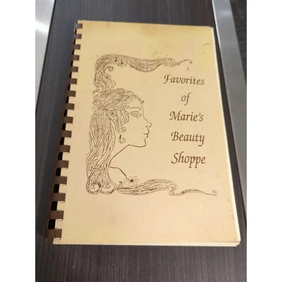 Favorites Of Marie's Beauty Shoppe Marie‎ White Cookbook