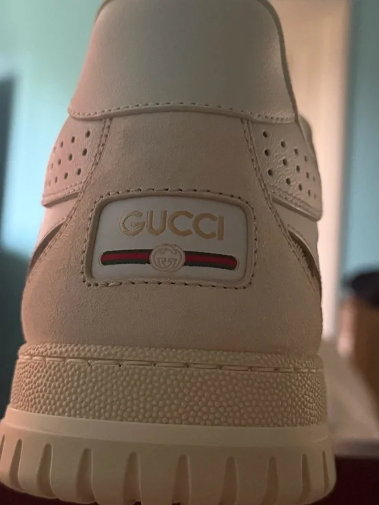 New Gucci Men’s re-web  Sneakers leather with Gold Logo and Red-Green Stripe