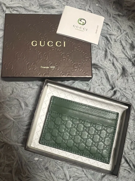 *NWT* Gucci Dark Green Embossed GG Leather Card Holder With Money Clip