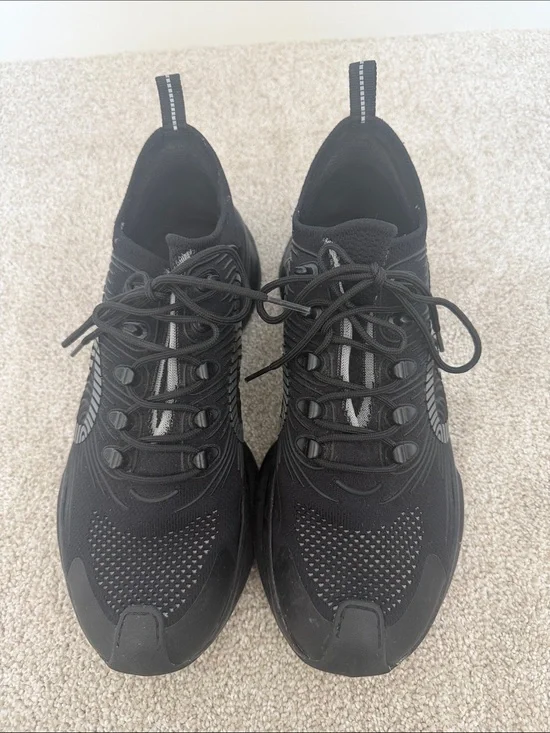 Gucci Men's Black Knit Athletic Sneakers