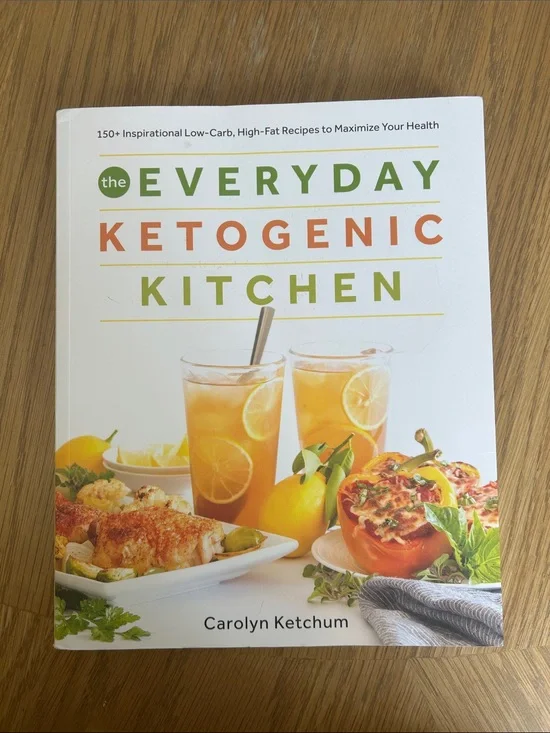 The Everyday Ketogenic Kitchen by - White with Orange & Green Accents
