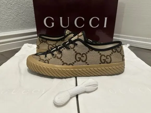 AUTHENTIC GUCCI MAXI LOWTOP SNEAKER 703031 GG SZ 10 (fits USA 11)