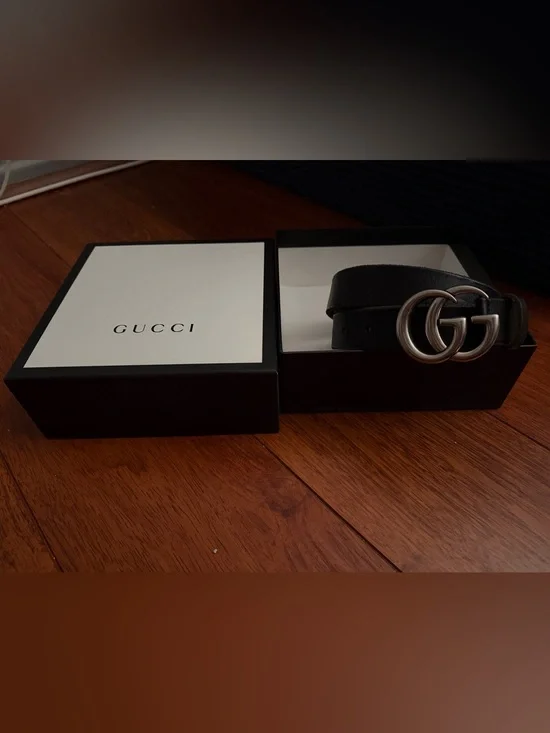 Gucci Black Leather Belt with Silver Interlocking GG Buckle