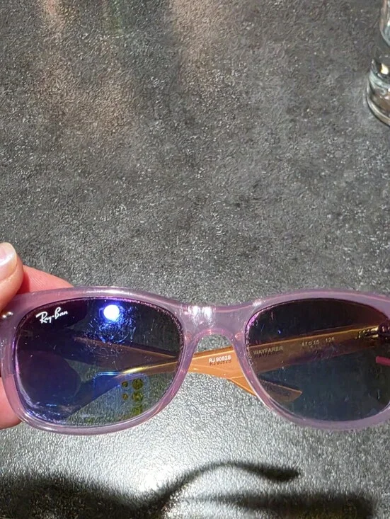 Ray-Ban JR. New Wayfarer RJ9052S
