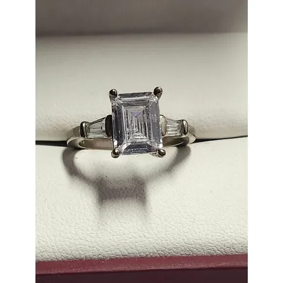 Classic Emerald-Cut Clear Stone Ring Sterling Silver Plated Size 5.75