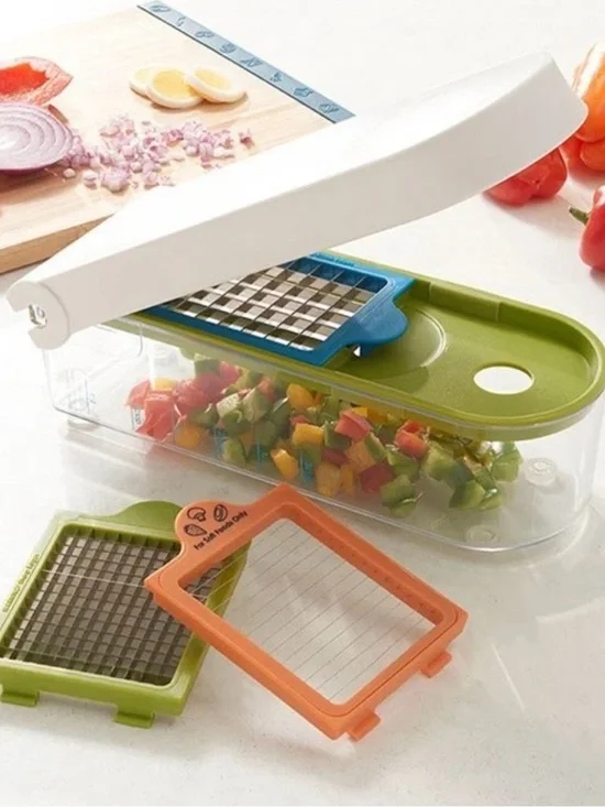 VIDA SANA™ 3-in-1 Veggie Chopper 5574