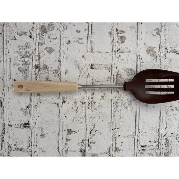 Vintage Slotted Spoon Brown Nylon Head Cream Melamine Handle Retro Kitchen Tool