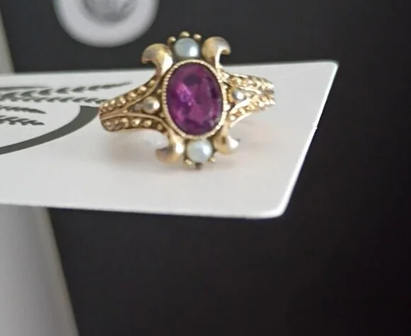 Vintage-Inspired Gold Ring with Purple Stone and Pearl Accents Size 7