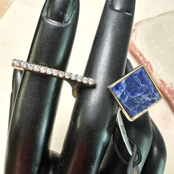 NWT Noir Blue Gold Statement Ring 18K Gold Plating Rhinestone‎ Bar 2 finger 6