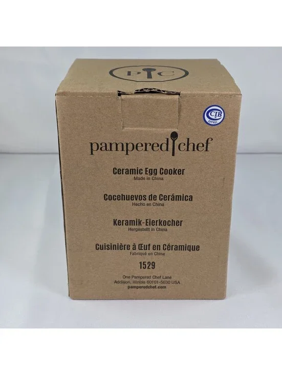 Pampered Chef Ceramic Microwave Egg Cooker W/Lid & Silicone Sleeve #1529 New