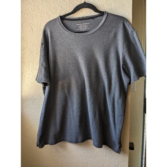 Banana Republic Luxe Touch Performance Tee Mens XL Gray Cotton SS Shirt