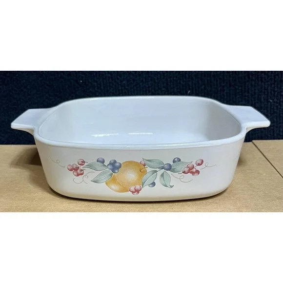 Corning Ware A-1-B Casserole Dish 1 Liter Abundance Fruit Pattern Square Baking‎