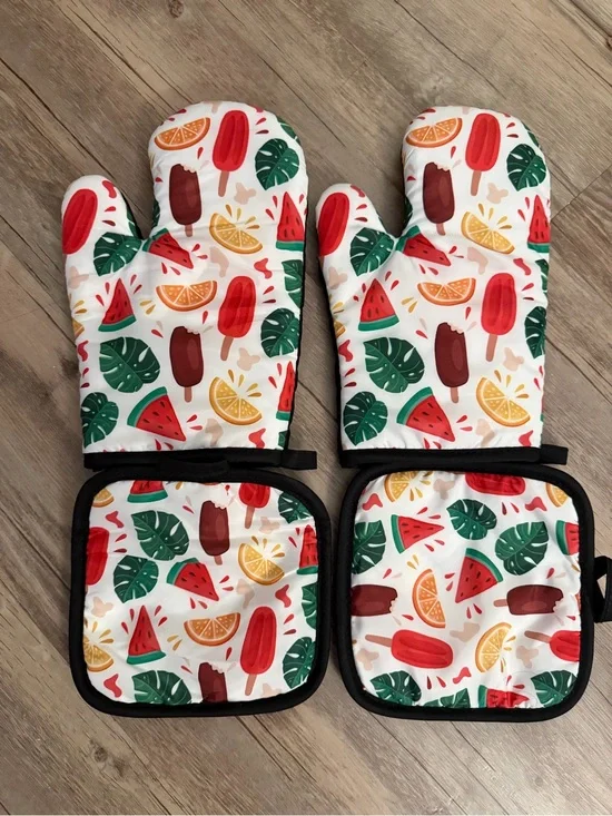Oven Mitt and Pot Holder Set - White with Red, Green & Yellow Fruit Print