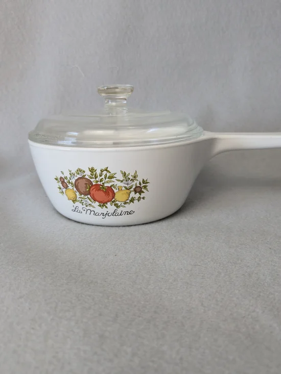 Vintage Corning Ware Spice of Life La Marjolaine 1.5 Pt Saucepan P-82-B Lid