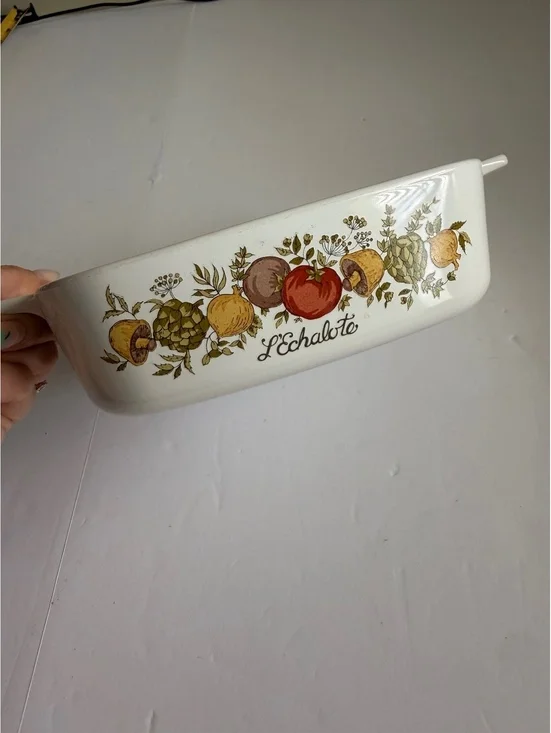 Vintage Corning Ware A-1-B Spice of Life L'Echalote 1 Quart Casserole Dish