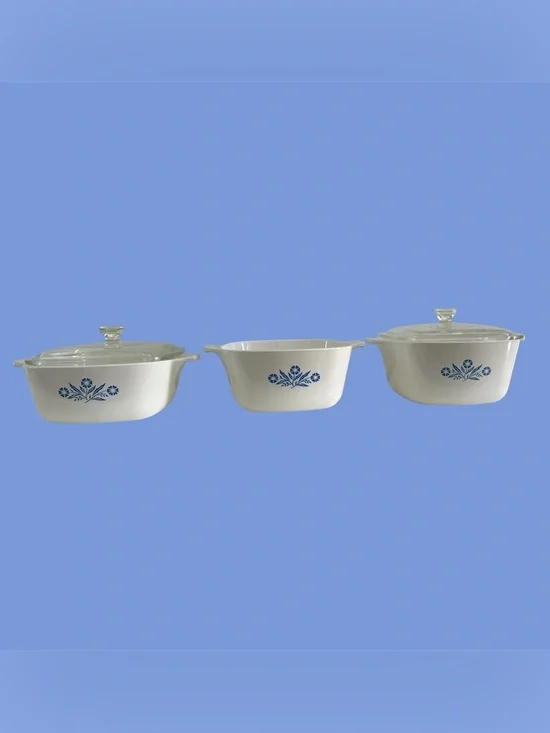 Vintage Corning Ware Blue Cornflower Casserole Set of 3 – 2 Glass Lids