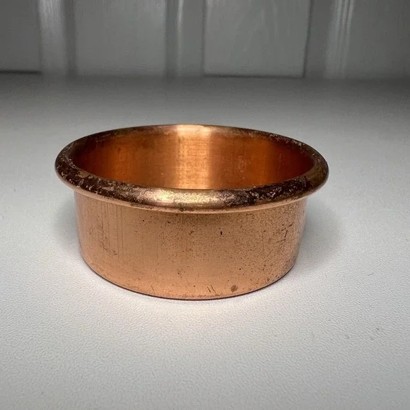 Vtg Miniature Copper Pot Bowl flat bottom and a rolled lip rim
