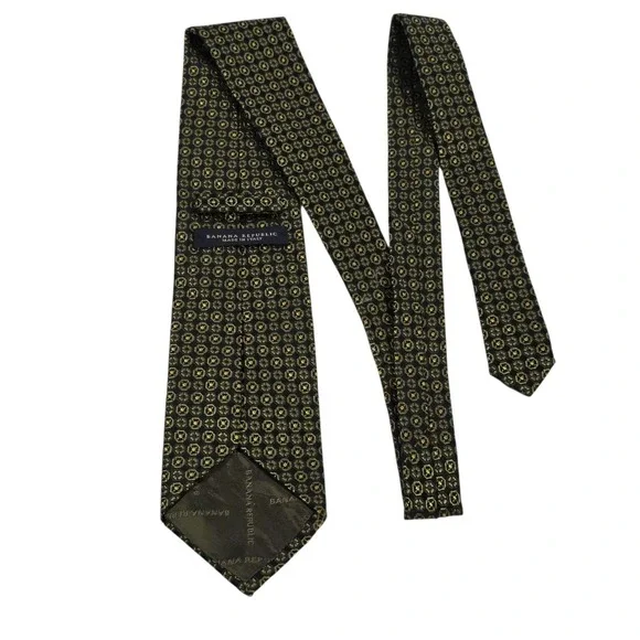 Banana Republic Silk Jacquard Tie Geometric Pattern Green Yellow Made in‎ Italy