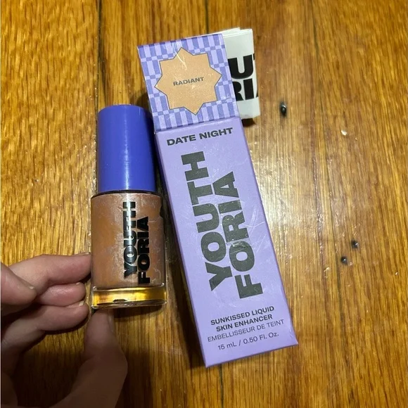 Youth Foria DATE NIGHT SUN-KISSED LIQUID SKIN ENCHANCER SERUM in‎ Radiant