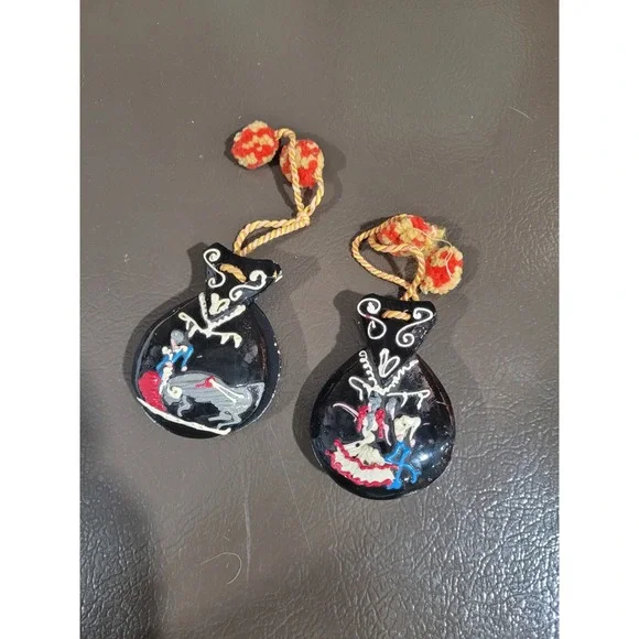 Vintage Collectible Handmade Pair Wooden Castanets Flamenco Dancers Bullfighter