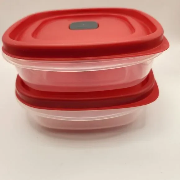 2 Rubbermaid 3 Cup Easy Find Vented Lid Stacking Food Storage Containers