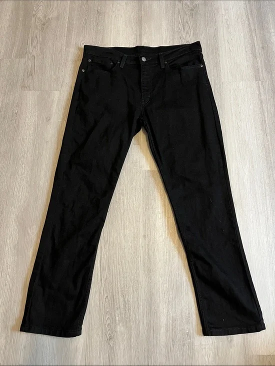 Levi's Black Straight-Leg Jeans
