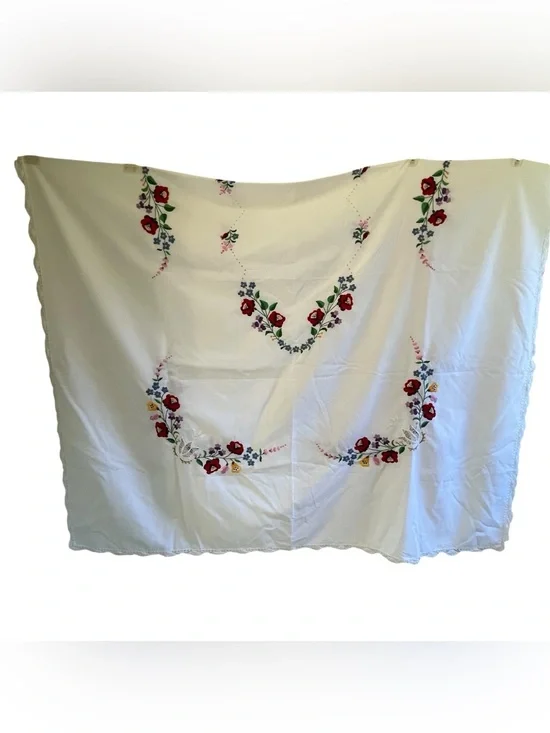 Vintage Hand Embroidered Kalocsa Floral Tablecloth Lace Trim White 88 X 44