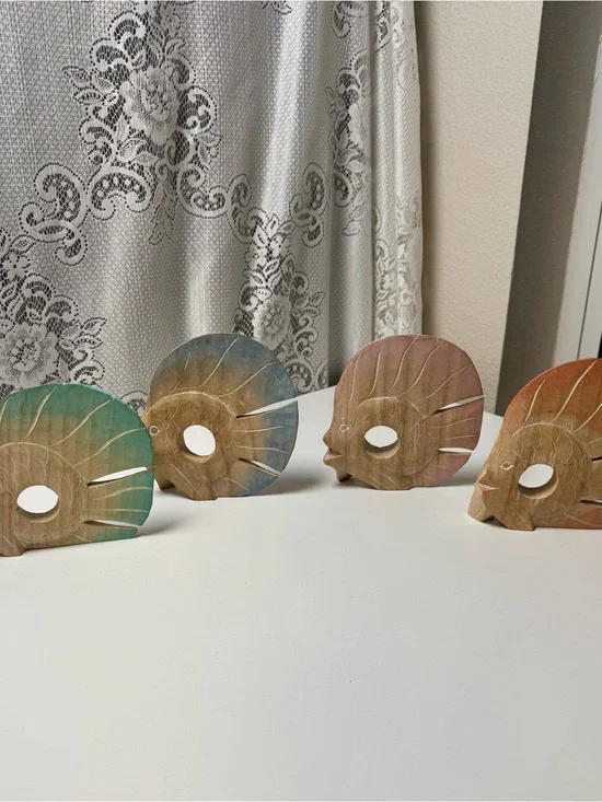 Vintage Hand Carved Wooden Fish Napkin Rings, Set of 4. Coastal Folk Art