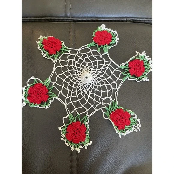 Vintage Doilies Red Rose Flowers‎ Cottage Core Doily 9.5 Inch