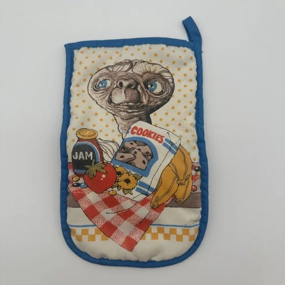 Vintage 1982 ET The Extra Terrestrial Oven Mitt Blue Quilted Movie Memorabilia