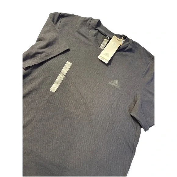 NEW Adidas Axis Tech Men's Black‎ Athletic Training T-Shirt Sz SMALL