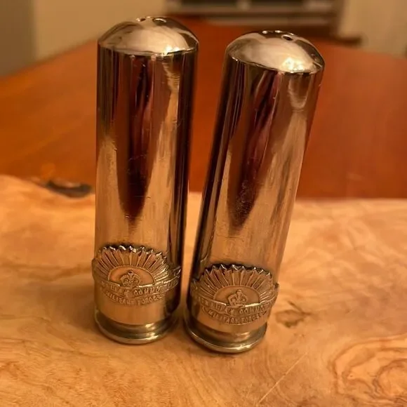 Austrailian Command Military Forces WWII Salt & pepper shakers
