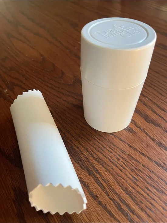 Pampered Chef Garlic slicer with peeler