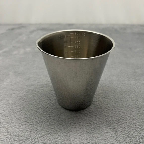 Vollrath Stainless Steel 16oz 500cc Graduated Measuring Cup with Pour Spout