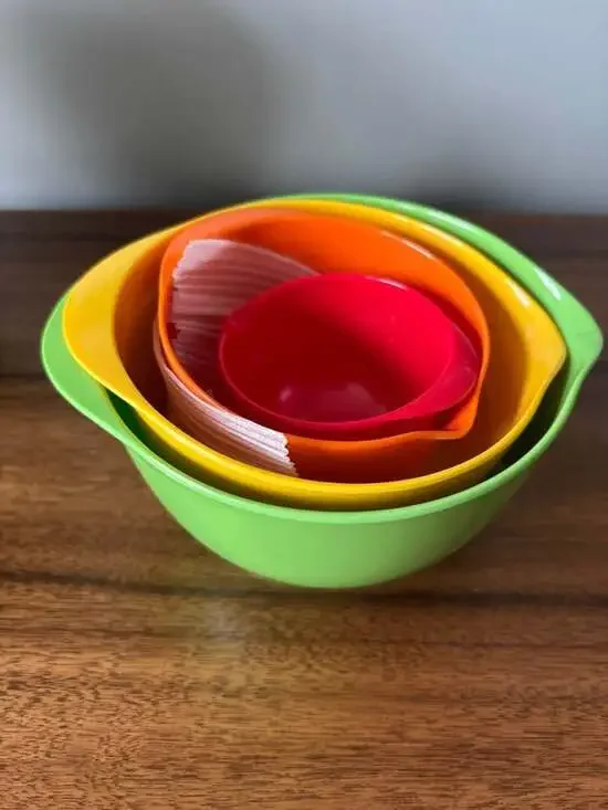 Multi-Cup Melamine Nesting Measuring cups Set of 4 Multicolor Pour Spout Prep