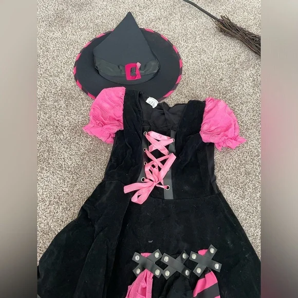Girls, small, pink & black witch costume, Halloween, fall, party, trick or treat