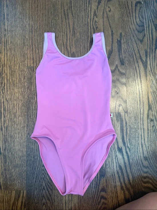 YUMIKO' Pink  - Classic Scoop Back youth 14