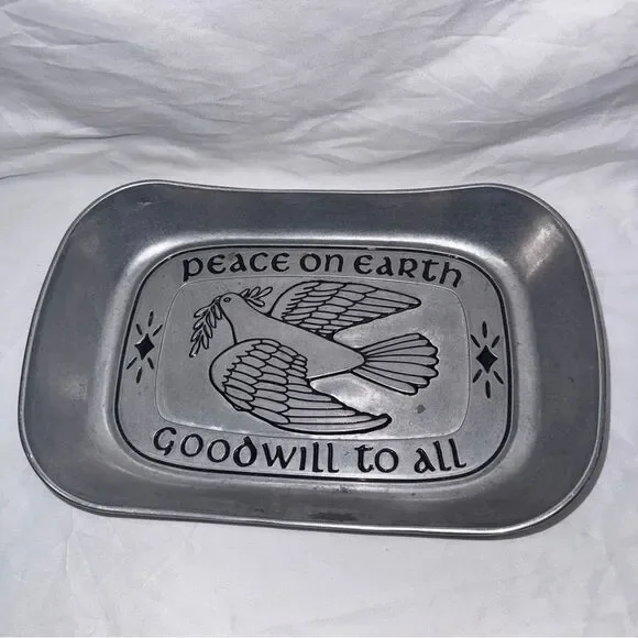 vintage Wilton Armetale pewter bread serving tray Peace on Earth Goodwill to All