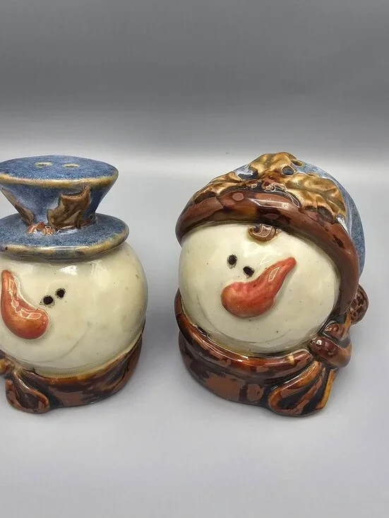 Ceramic Snowman Salt and Pepper Shakers Set
