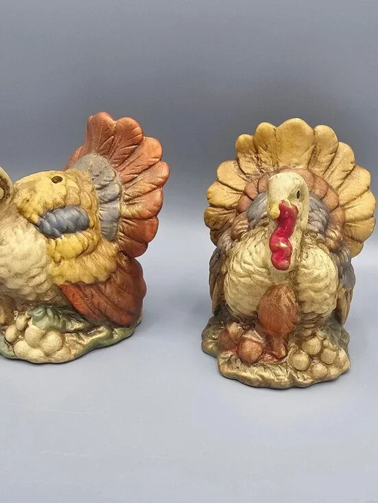 Vintage Ceramic Turkey Salt and Pepper Shakers Set